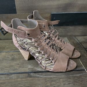 Stylish Tan Women's Heeled Sandals